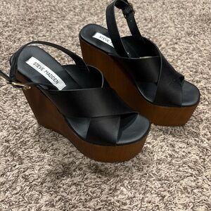 Steve Madden Black and Brown Wedge Sandals